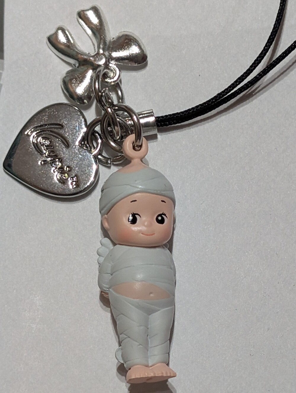 Kewpie Smoko Mummy halloween phone charm